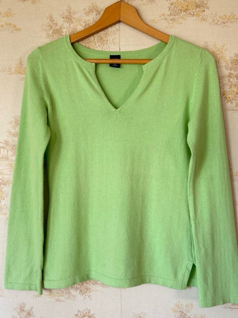 Vintage 90s Y2K Gap Lime Green Angora Wool Notch Neck Sweater XS